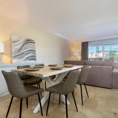 شقة Royal Cabopino Townhouse,